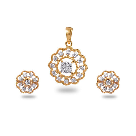 Floral Radiance Gold Diamond Pendant Set