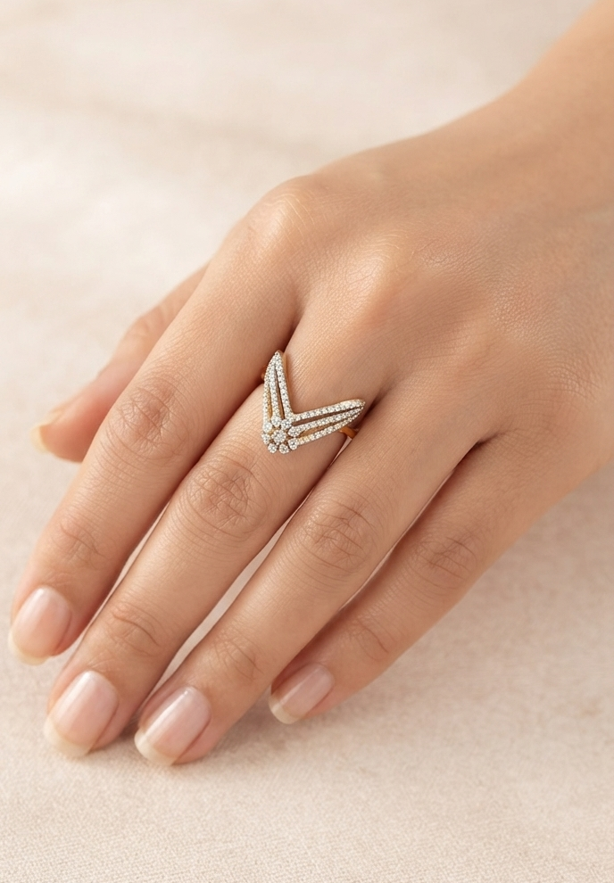 Vanki Crown Ring