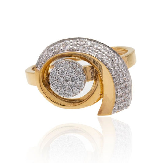 Sparkling Swirl Diamond Ring