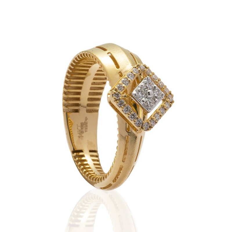 Noel Diamond Ring