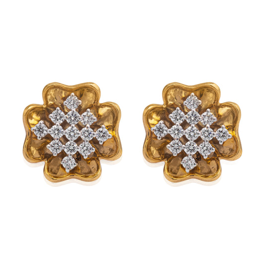 Trellis star diamond earring