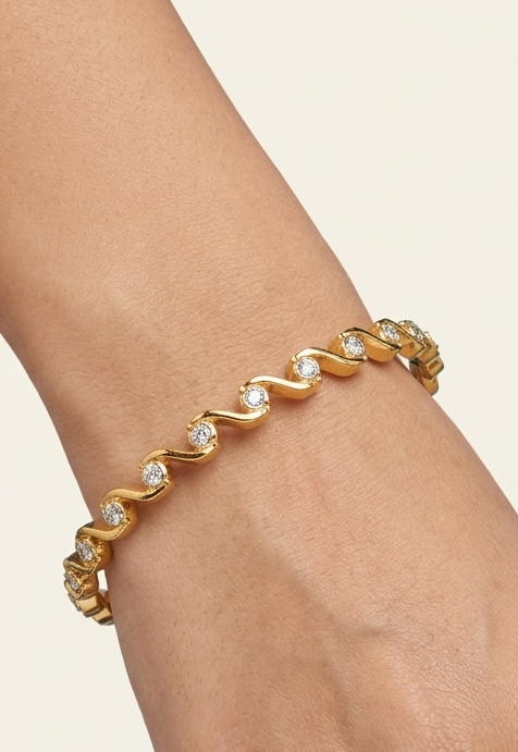 Radiant twine Diamond Bangle