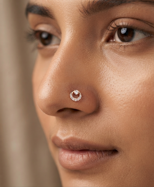 Avani Halo Nose Pin