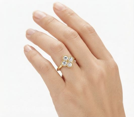Aura Clover Ring