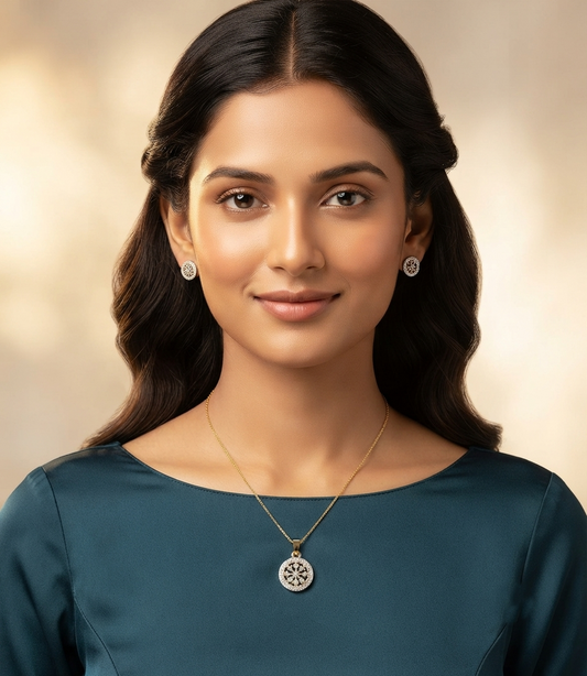 Lavish Round Diamond Pendant