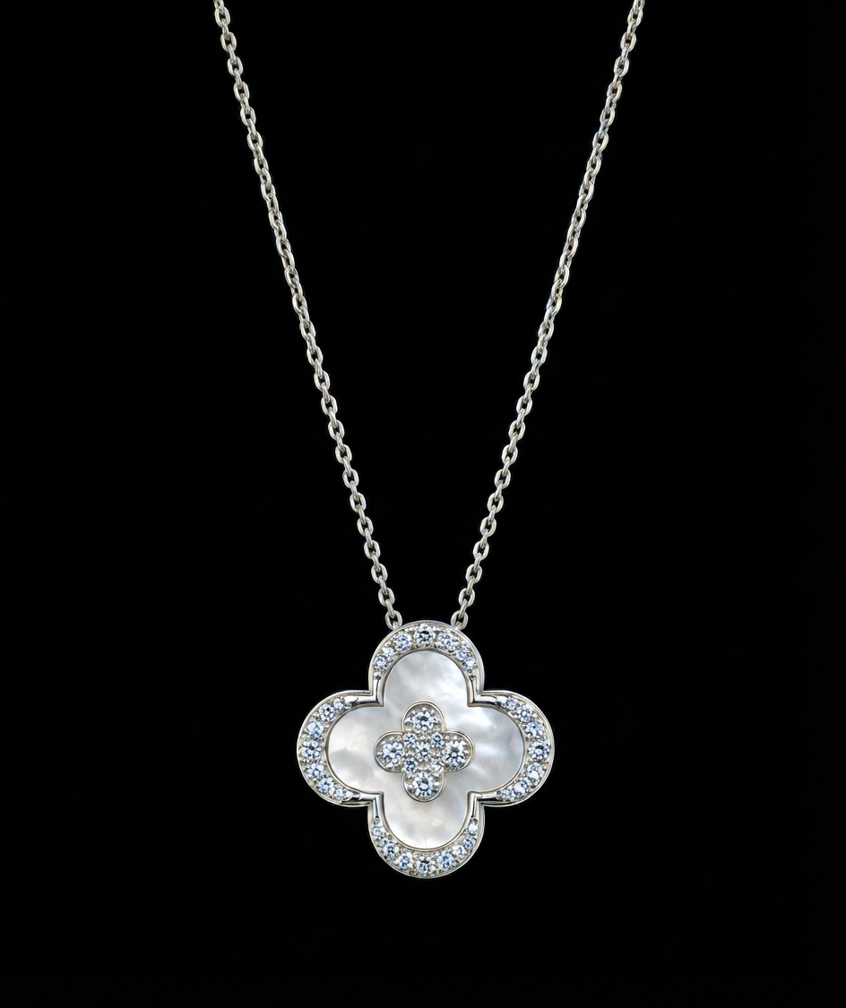 Fortune Clover Diamond Chain