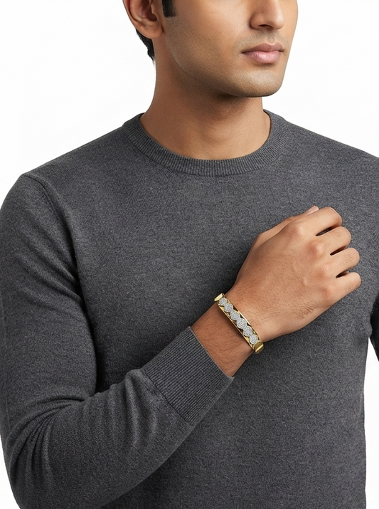 Glamorous Wave Diamond Kada