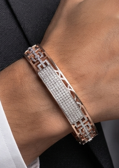 Pave Diamond Kada