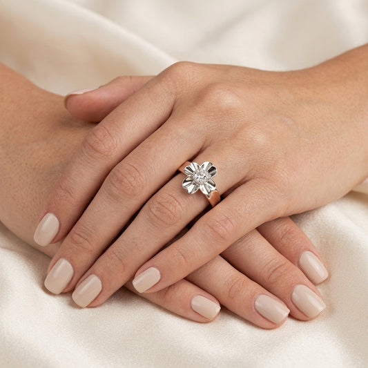 Plush petals Diamond Ring