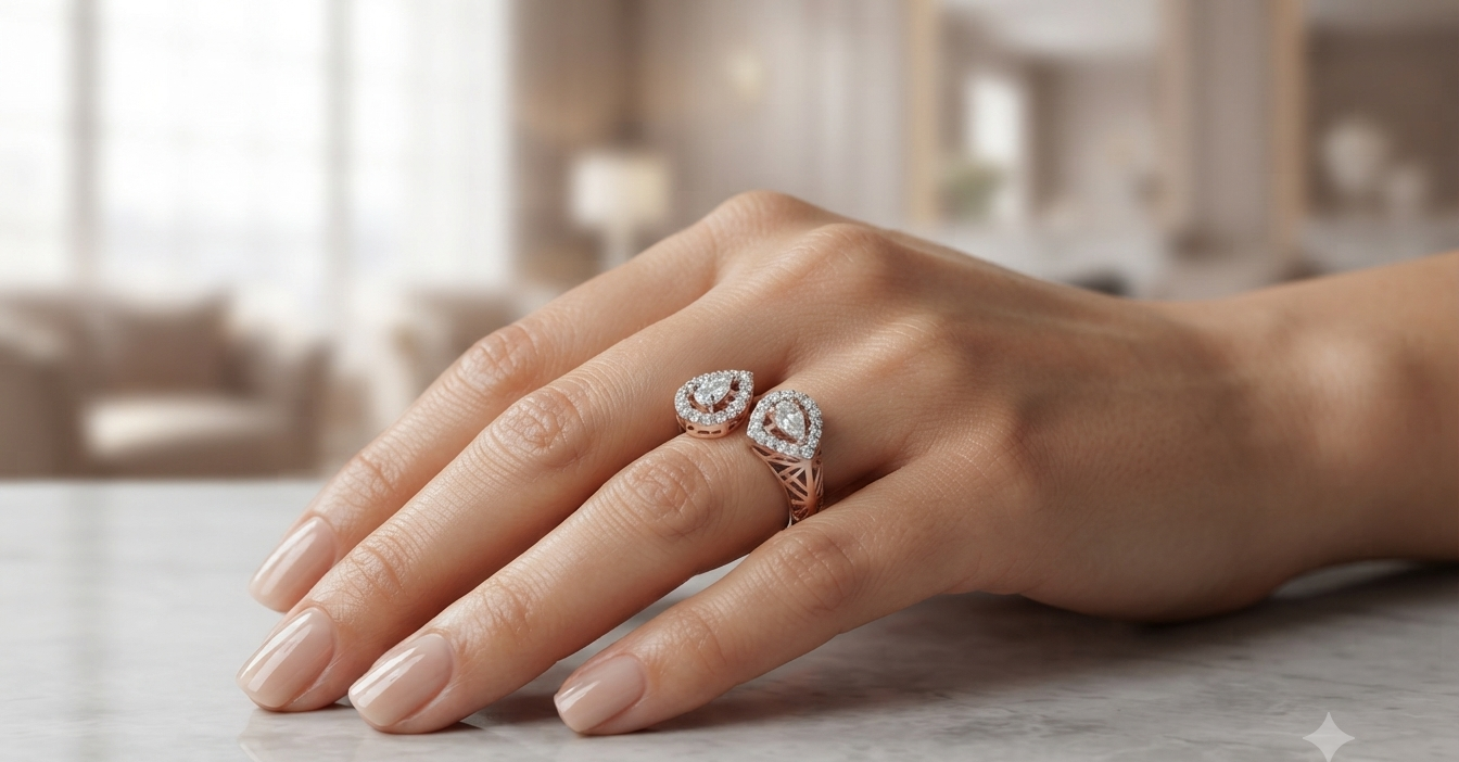 Small Motif Diamond Ring