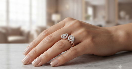 Small Motif Diamond Ring