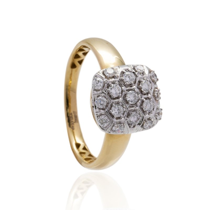 Clustered Diamond Ring