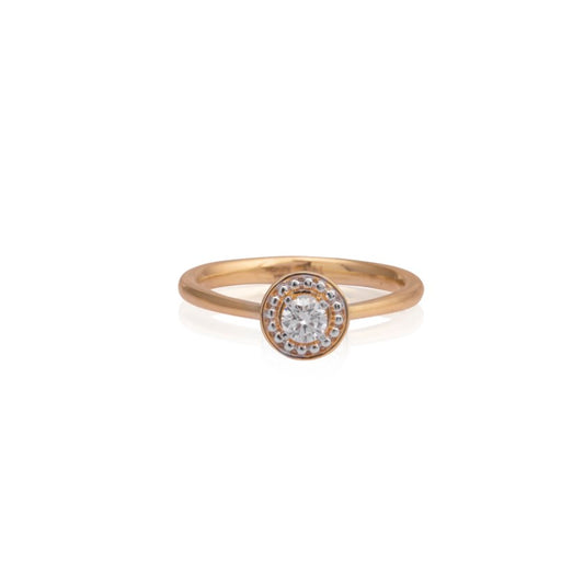 Fashion flare diamond ring