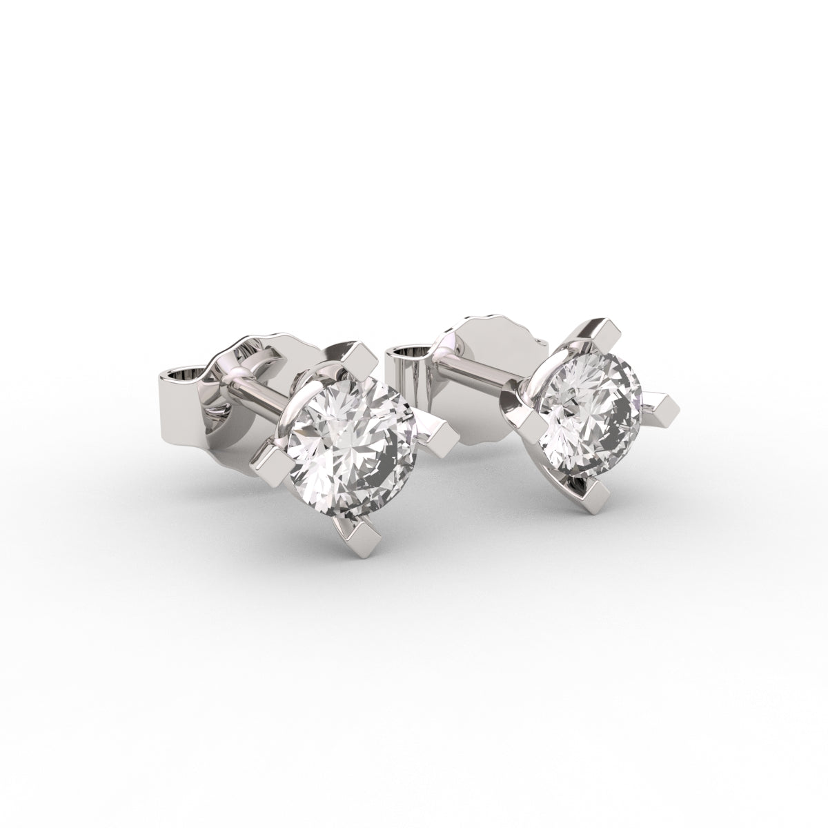 Shimmering solitaire diamond stud