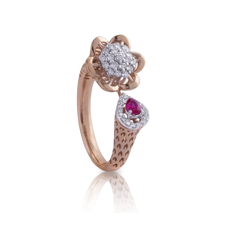 Buy Relished Crown Single Diamond Ring - Joyalukkas